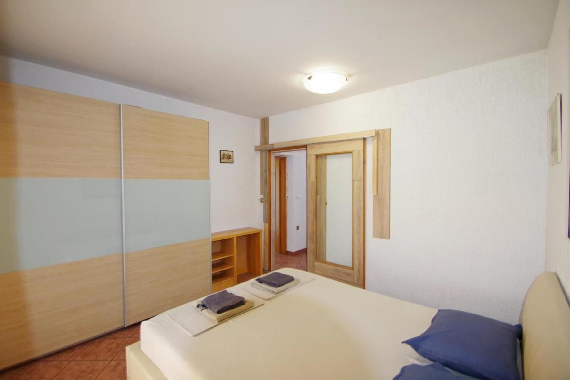 In Mit Terrasse, Grill Und Garten Apartman *