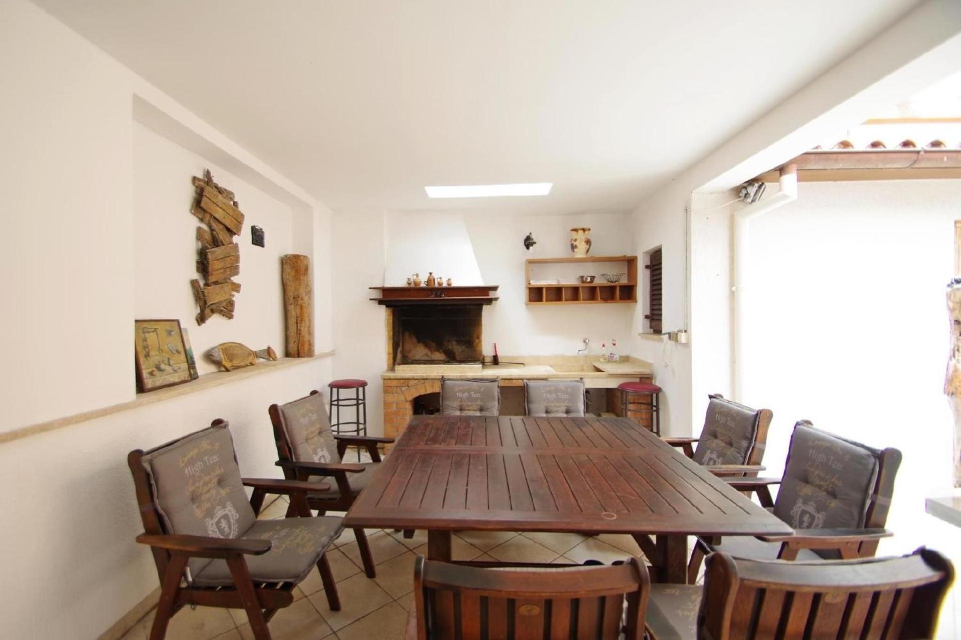 In Mit Terrasse, Grill Und Garten Apartman *
