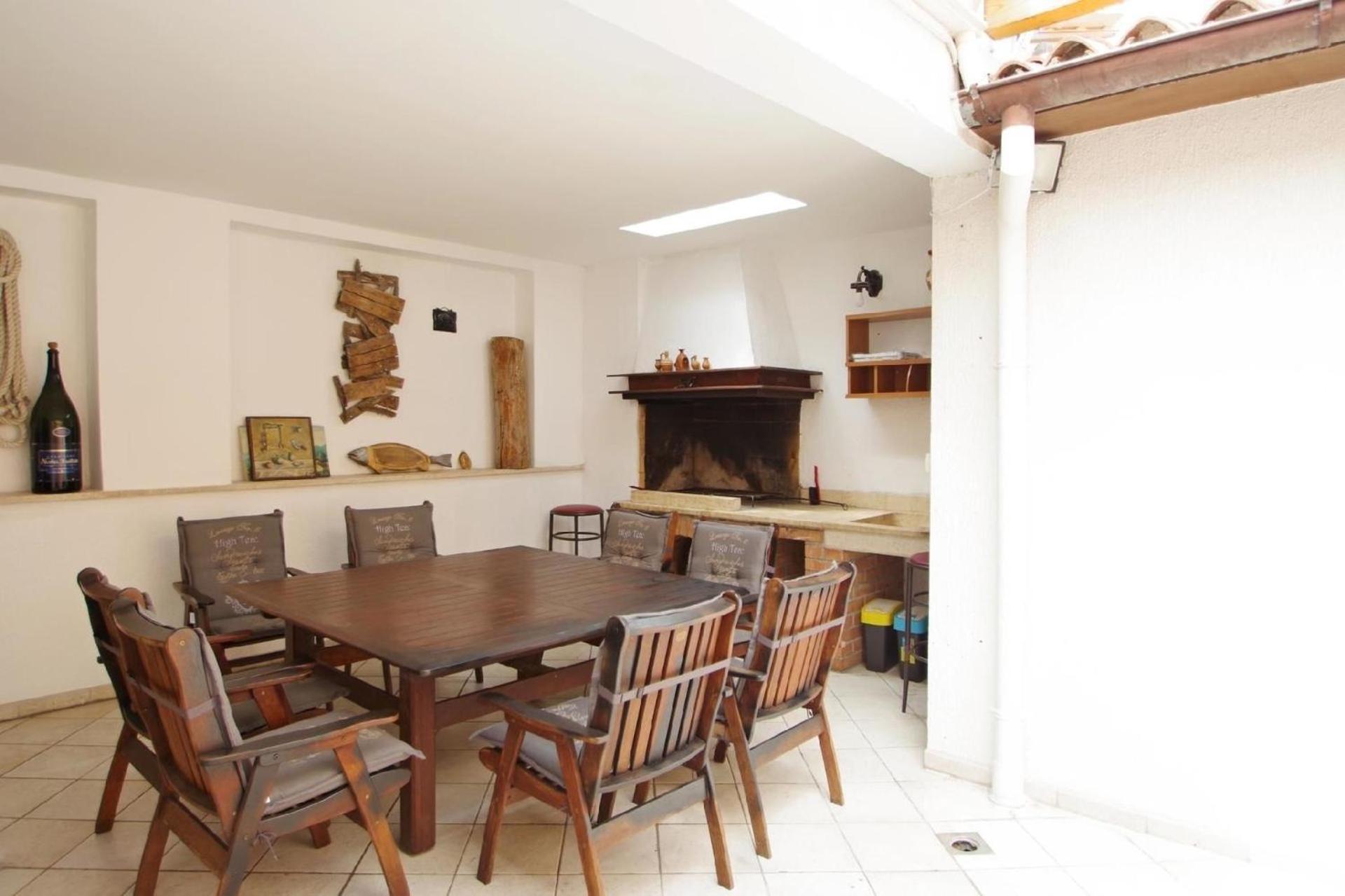 Apartman In Mit Terrasse, Grill Und Garten *